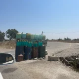 Strom und Benzin sind kanpp im ganzen Land - eine Tankstelle am Wegesrand auf dem Weg nach Homs  C. Kurzke